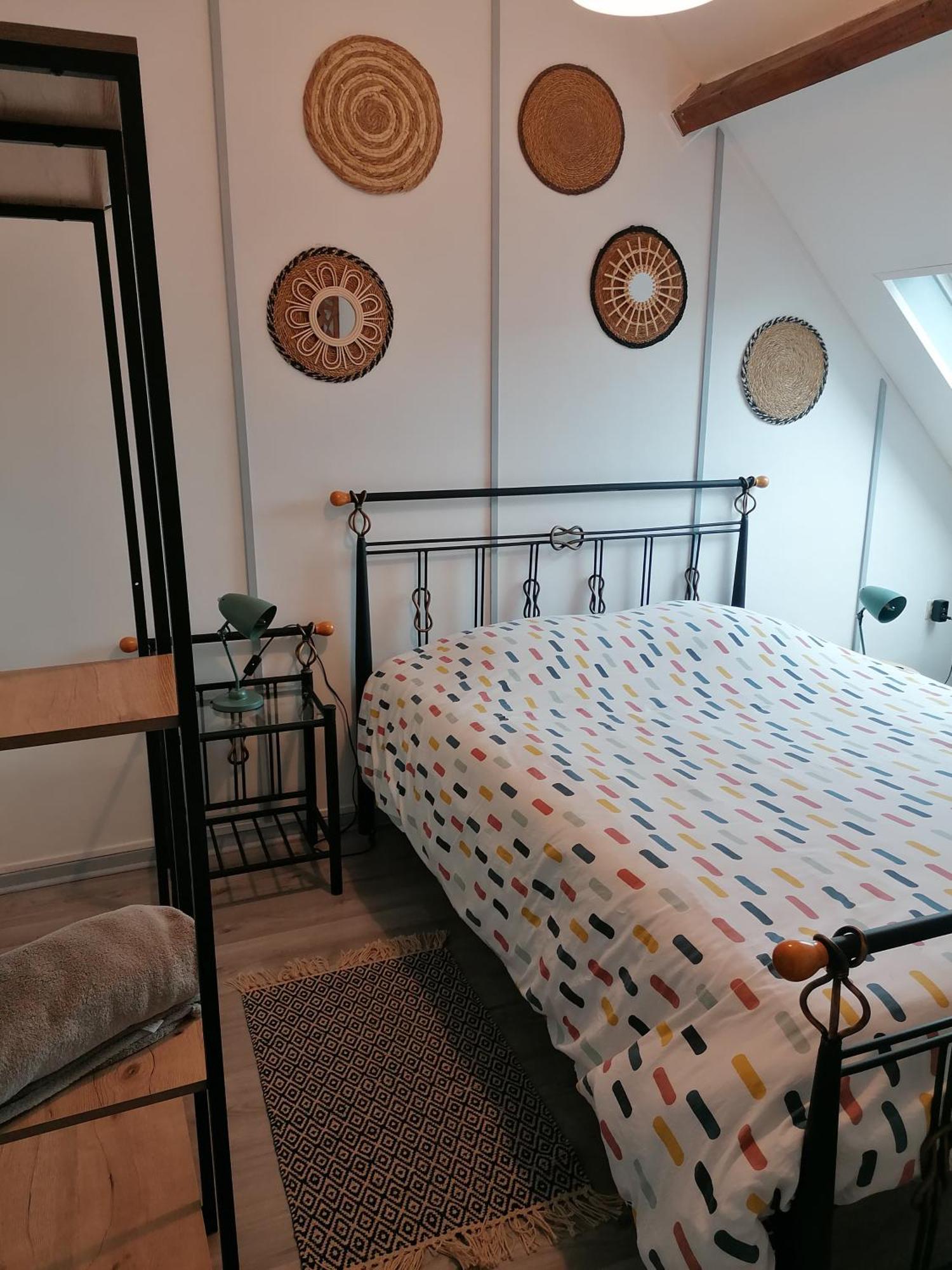Lola Apartment Montigny-Sur-Crecy Екстериор снимка