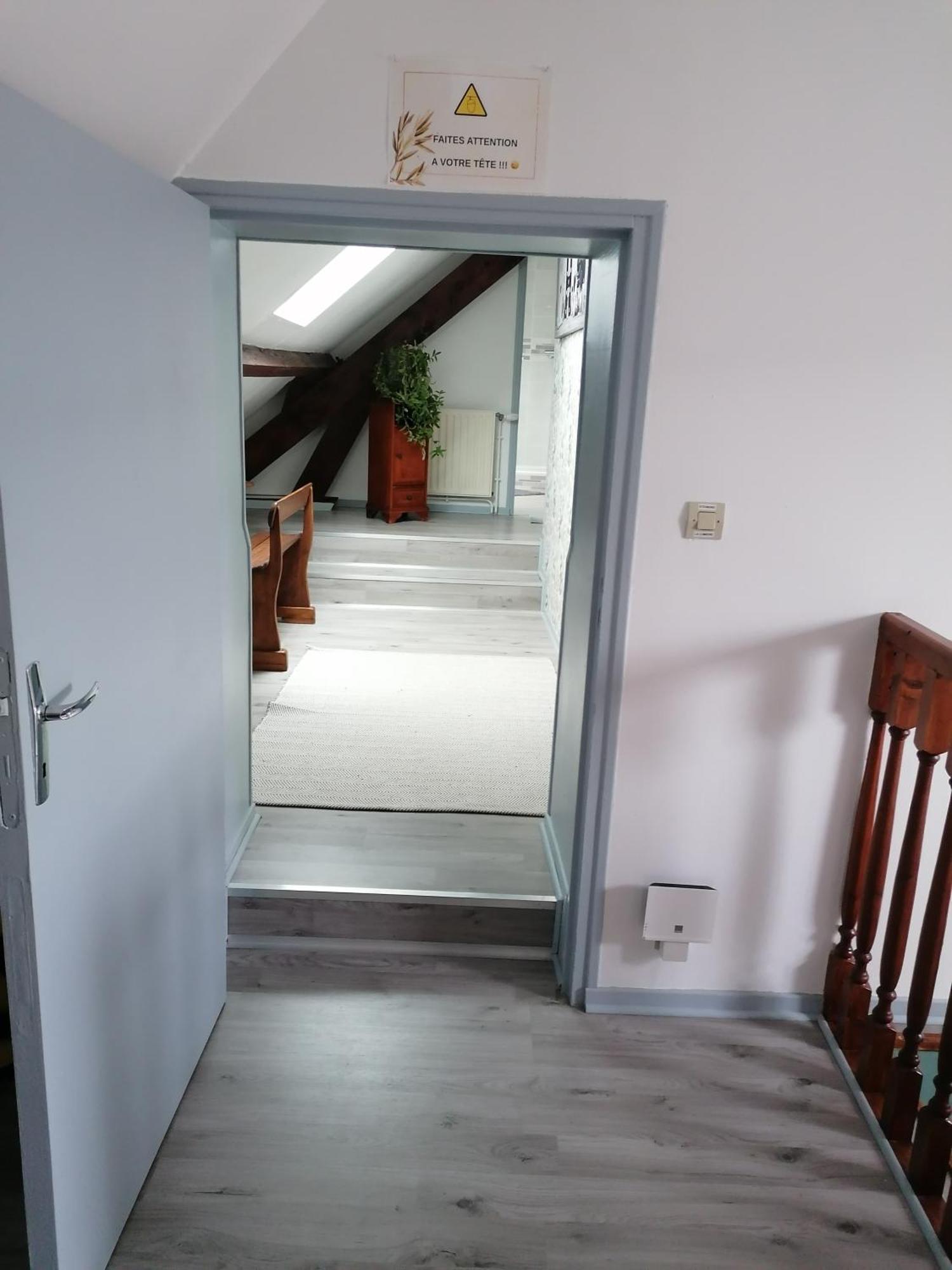 Lola Apartment Montigny-Sur-Crecy Екстериор снимка