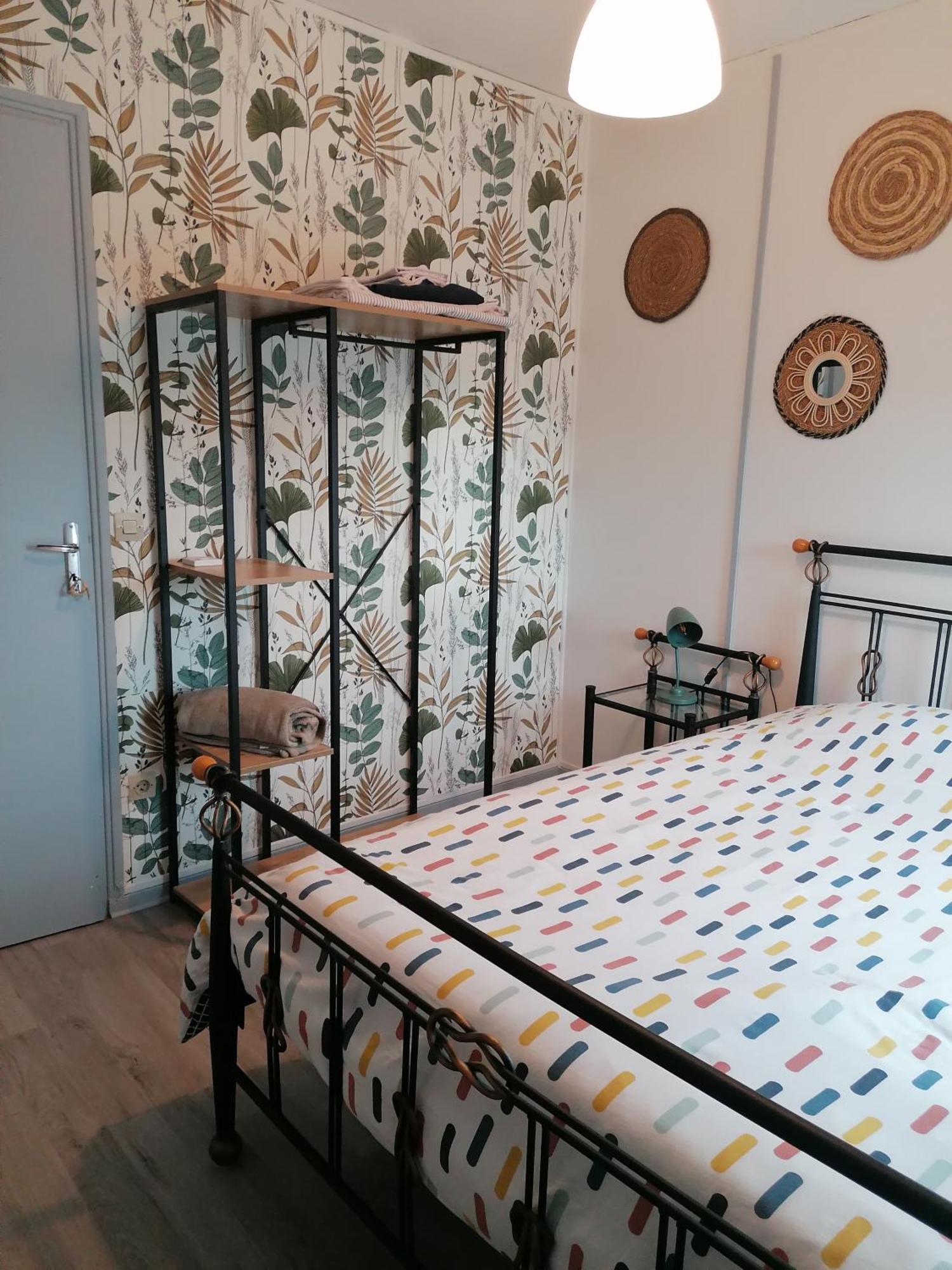 Lola Apartment Montigny-Sur-Crecy Екстериор снимка